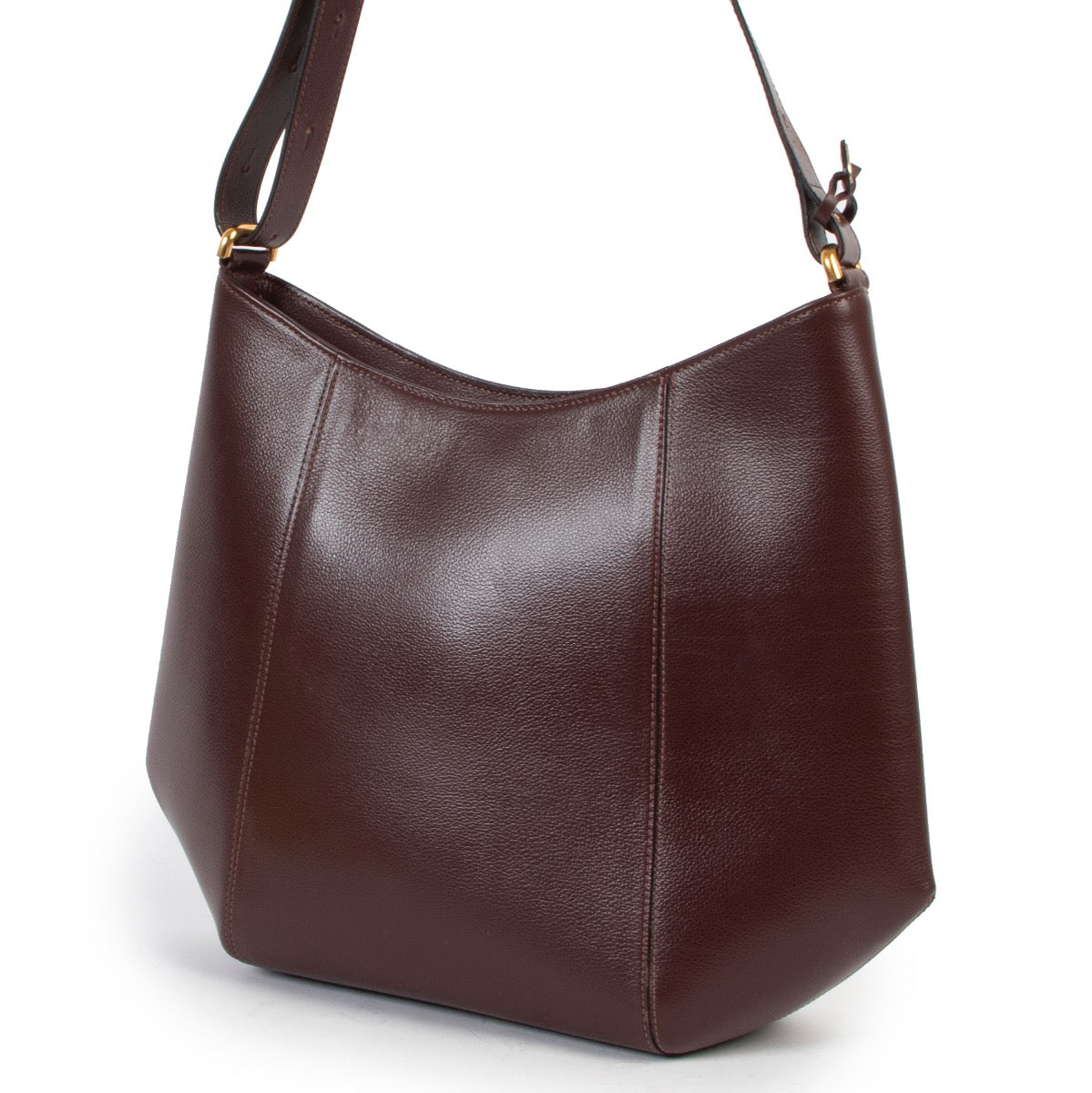 Shop safe online 100% authentic second hand Delvaux Chestnut Brown Jumping Leather Souhait Shoulder Bag in very good condition at Labellov in Antwerp.