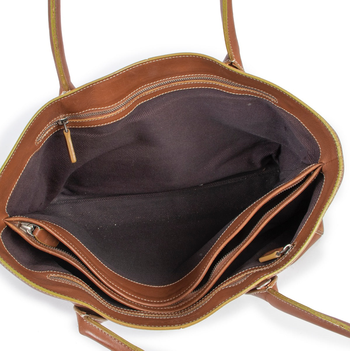 Shop safe online 100% authentic second hand Tods Brown Leather D-Bag in good preloved condition at Labellov in Antwerp.