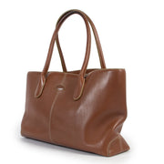 Shop safe online 100% authentic second hand Tods Brown Leather D-Bag in good preloved condition at Labellov in Antwerp.