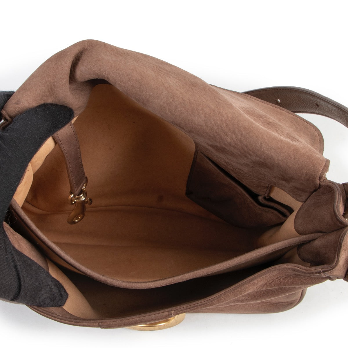 Shop safe online at Labellov in Antwerp this 100% authentic Delvaux Taupe Nubuck Brillant Baudrier Crossbody
