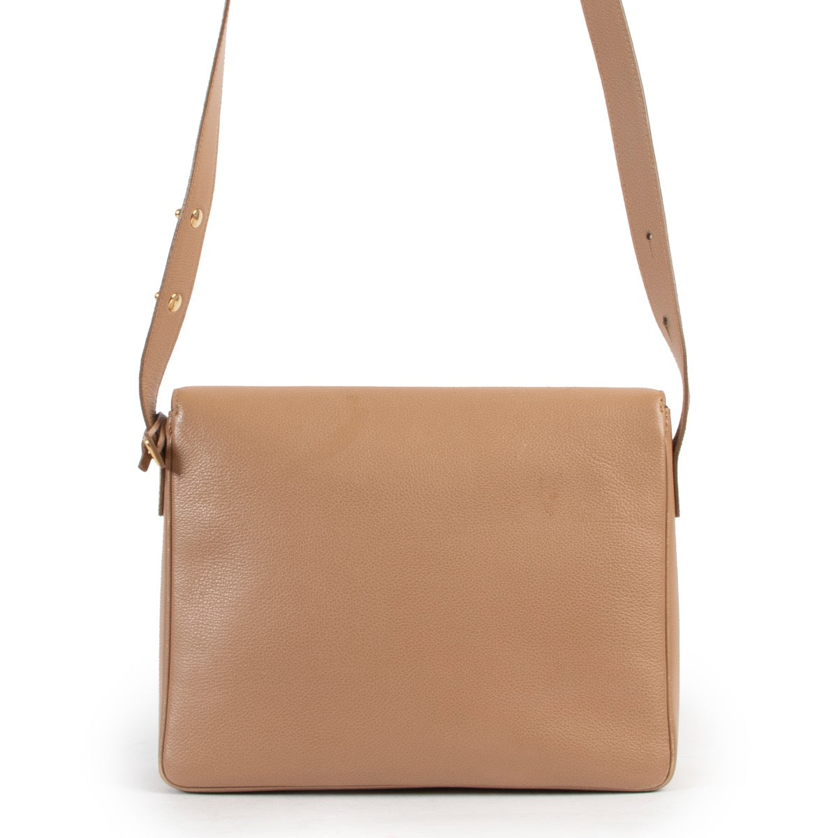 Shop safe online 100% authentic second hand Delvaux Beige Poirier Crossbody in very good condition at Labellov in Antwerp.
