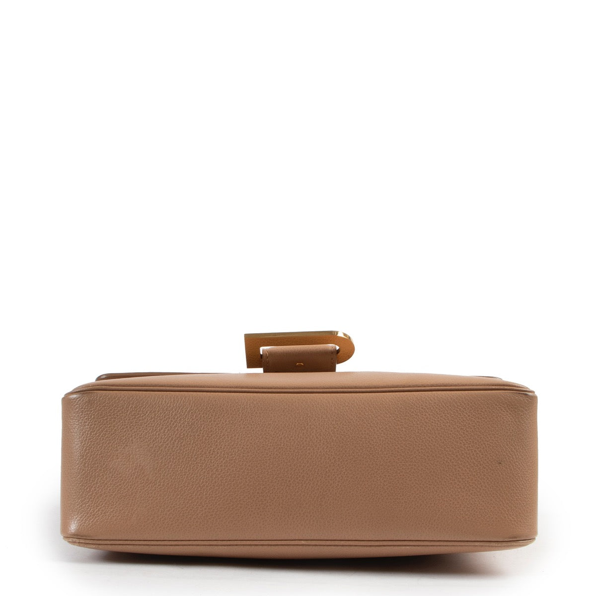 Shop safe online 100% authentic second hand Delvaux Beige Poirier Crossbody in very good condition at Labellov in Antwerp.