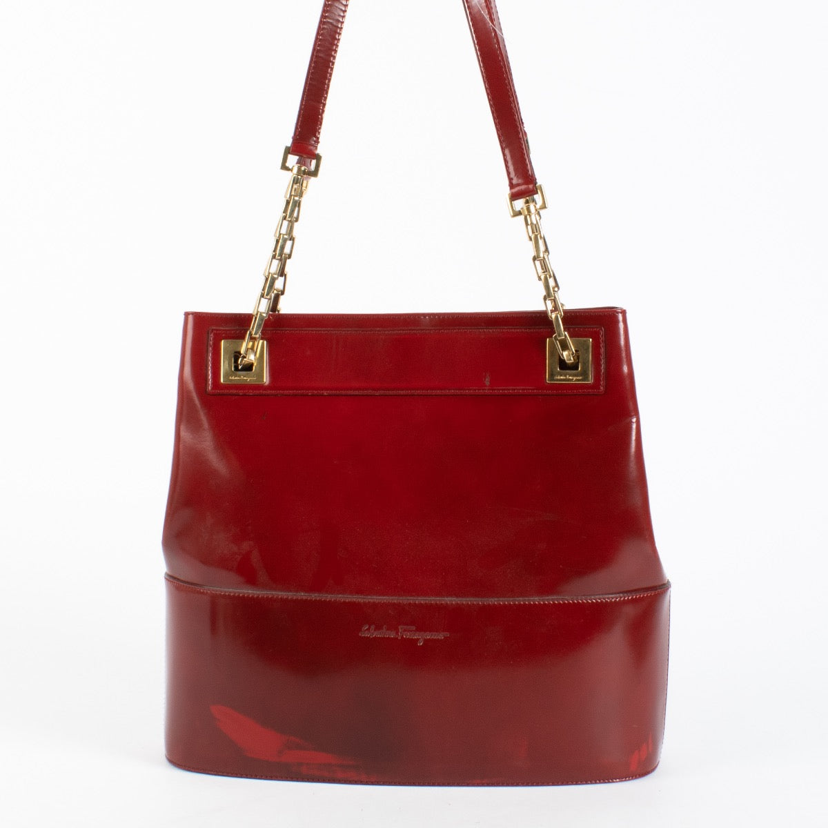 Authentic pre-loved Ferragamo Burgundy Shoulder Bag on Labellov.com
