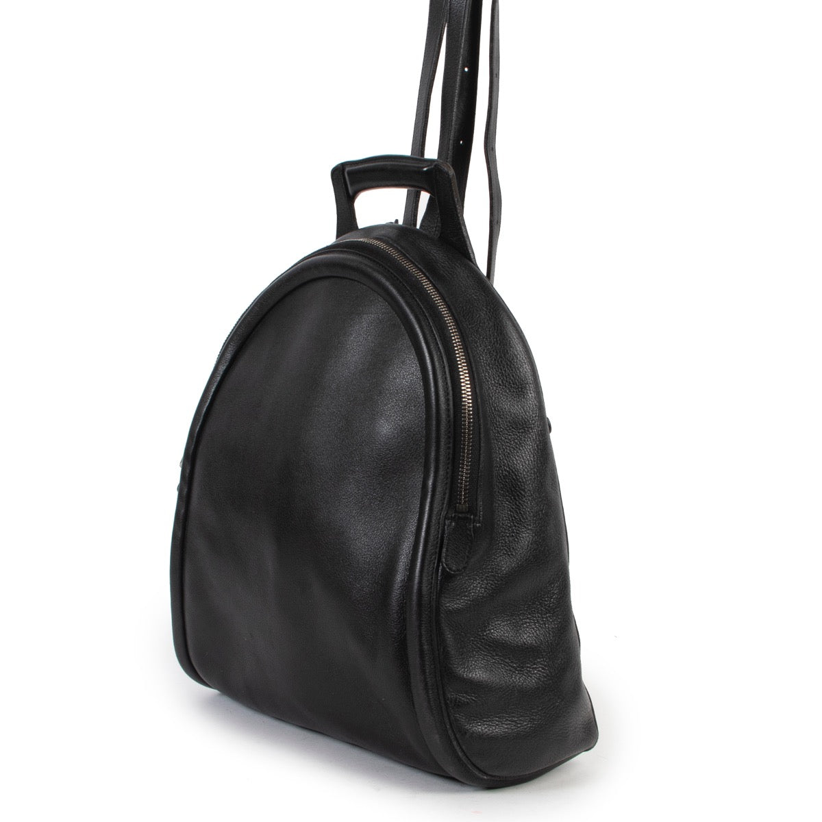 Shop safe online 100% authentic second hand in very good condition Delvaux Black Leather Backpack