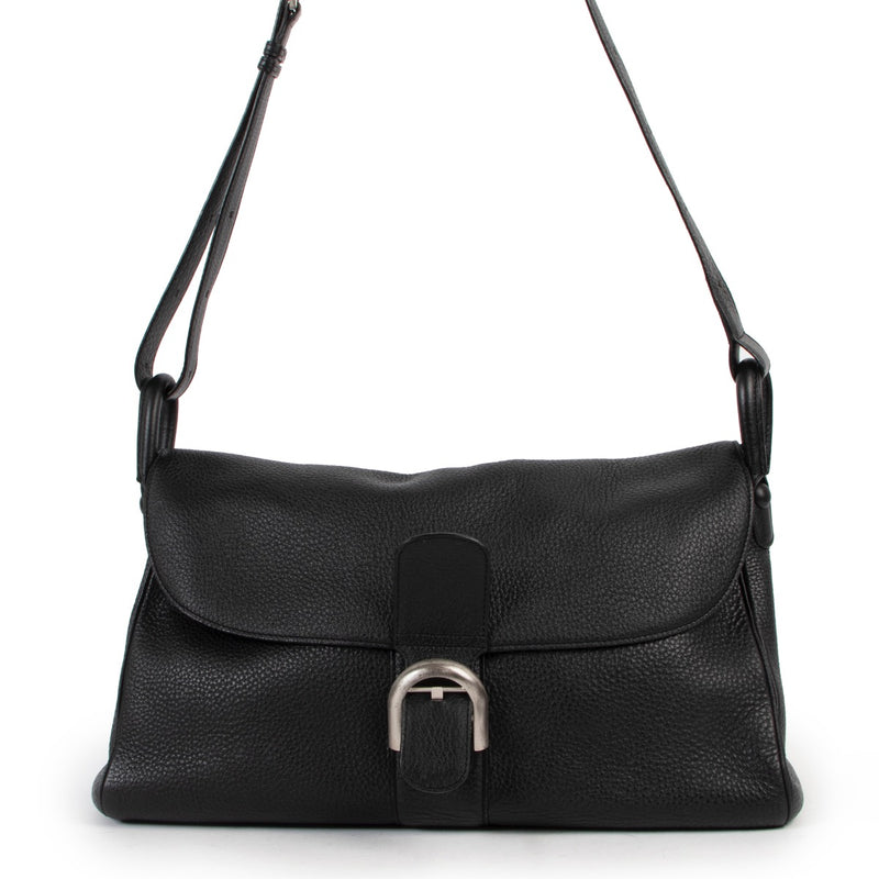 Shop safe online at Labellov in Antwerp this 100% authentic Delvaux Black Taurillon Crispé Leather Brillant Besace Shoulder Bag