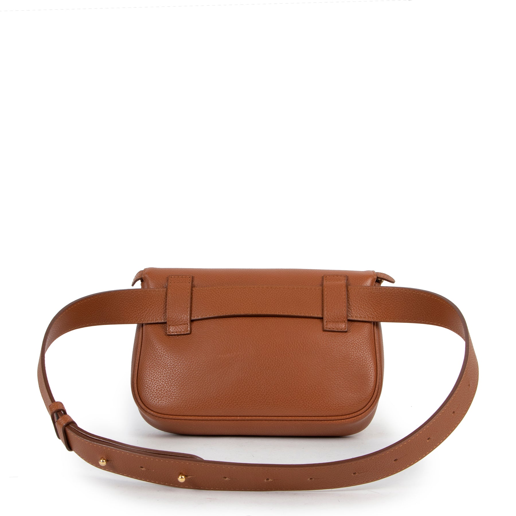 Shop safe online at Labellov in Antwerp this 100% authentic second hand Delvaux Cognac Belt Bag