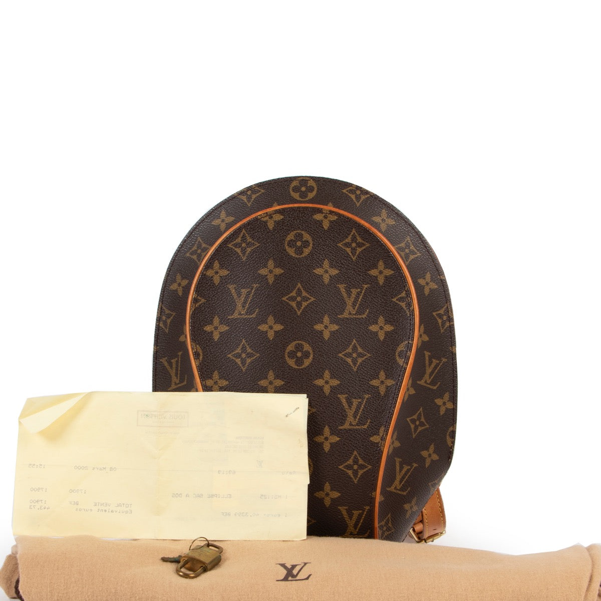 Shop safe online at Labellov in Antwerp this 100% authentic second hand Louis Vuitton Monogram Ellipse Backpack in very good condition.