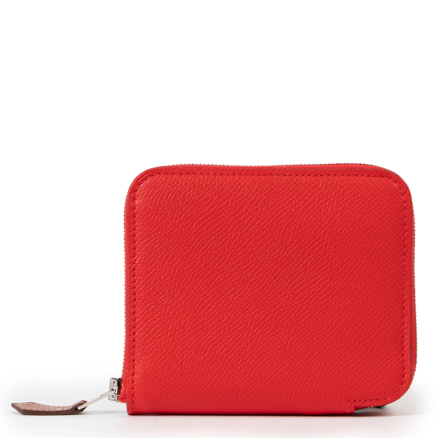 Shop safe online at Labellov in Antwerp this 100% authentic second hand Hermès Red Leather Wallet