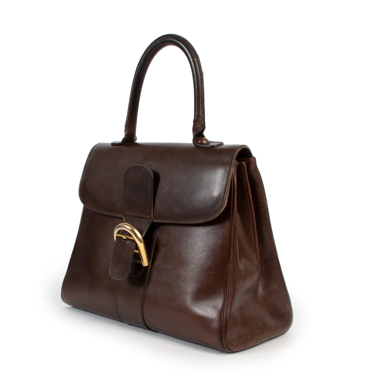 Get this Delvaux Brown Brillant MM now at Labellov online or in store. Buy and sell your designer items for a reasonable price and with 100% authenticity guaranteed.