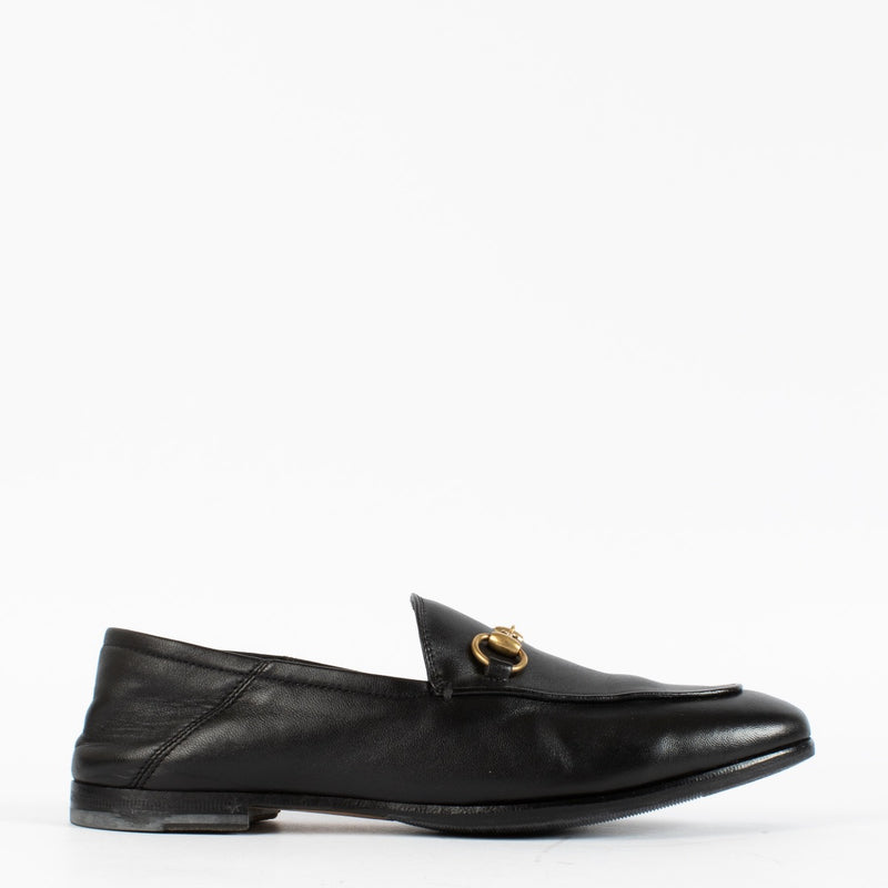Shop safe online at Labellov in Antwerp, Brussels and Knokke these 100% authentic second hand Gucci Black Leather Horsebit Loafers - size 36,5