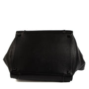 Shop safe online at Labellov in Antwerp, Brussels and Knokke this 100% authentic second hand Celine Black Medium Luggage Tote Bag