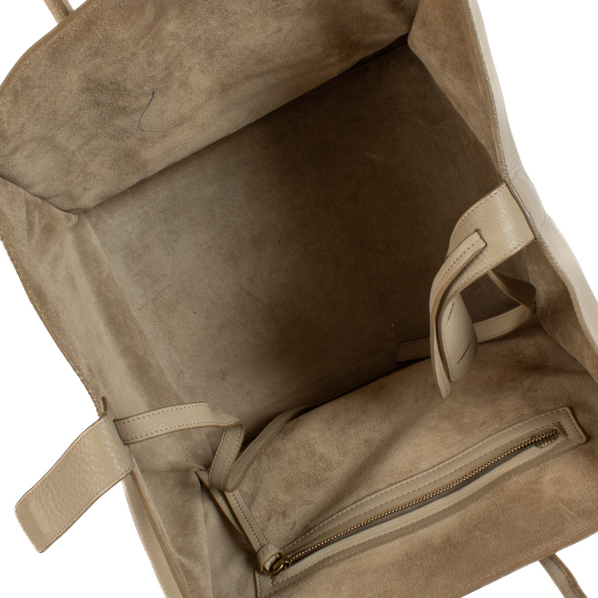Shop safe online at Labellov in Antwerp, Brussels and knokke this 100% authentic second hand Celine Beige Medium Luggage Phantom Bag