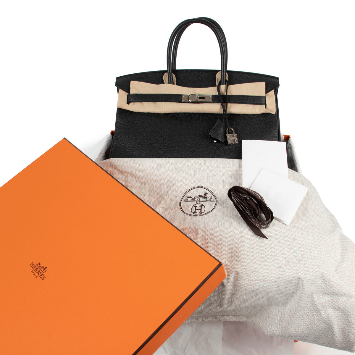 Hermès Birkin 35 Togo Black GHW for the best price at Labellov secondhand luxury in Antwerp