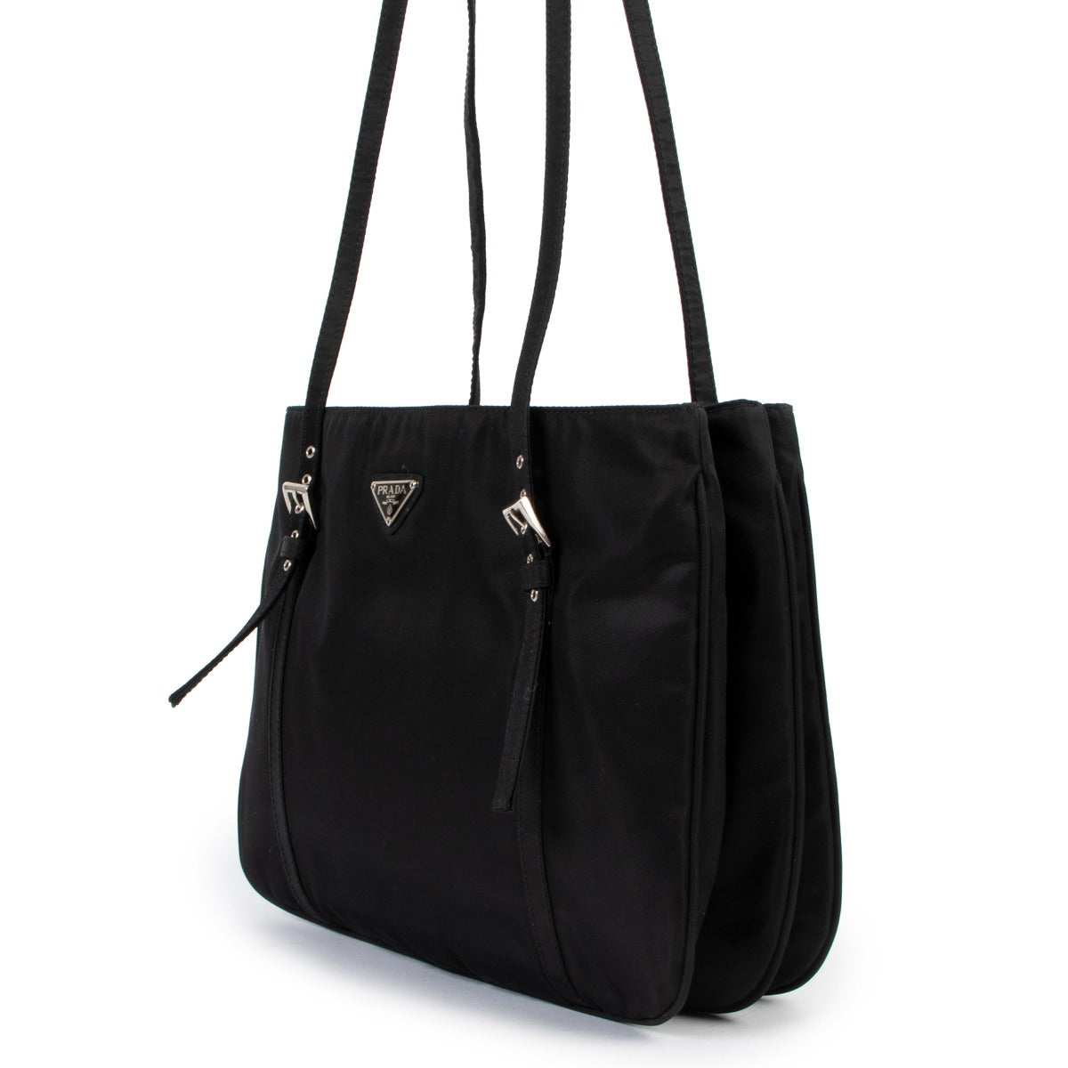 Buy authentic second hand designer vintage Prada Black Nylon Long Strap Shoulder Bag at Labellov.