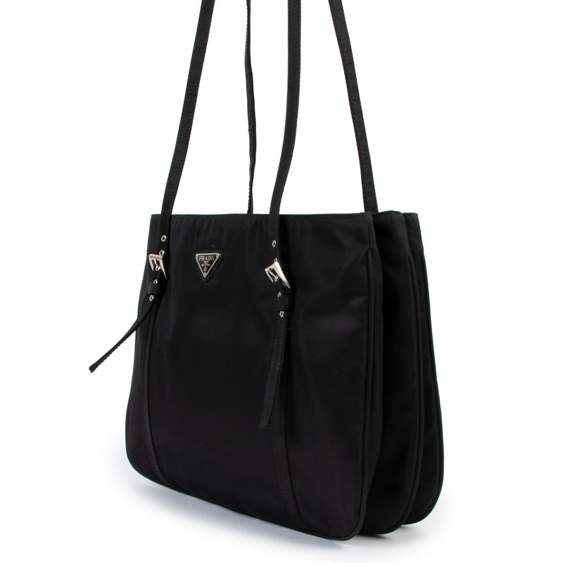 Buy authentic second hand designer vintage Prada Black Nylon Long Strap Shoulder Bag at Labellov.