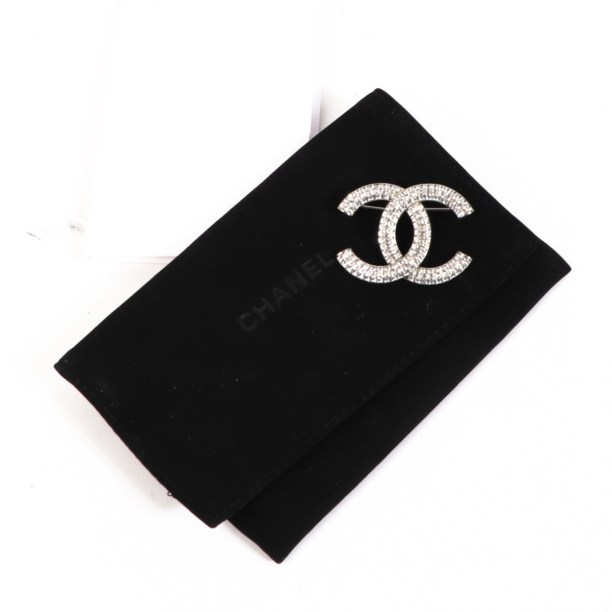 Broche Chanel argentée