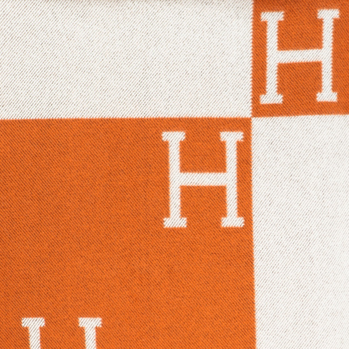 Second hand authentic pre-owned Hermès Avalon Throw Blanket Ecru/Potiron