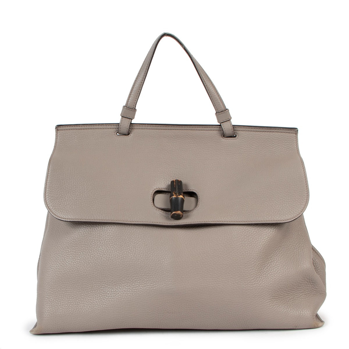 Buy an authentic second hand Gucci Grey Leather Bamboo Daily Tote Bag in very good condition at Labellov in Antwerp.