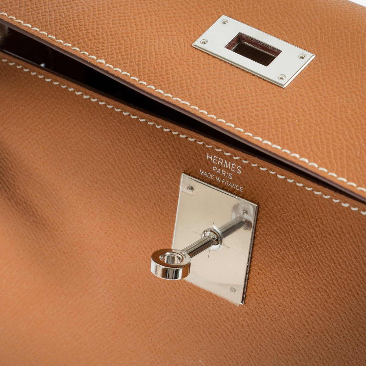 Hermès Kelly 28 Or Epsom Métal argenté palladié