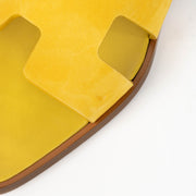 Are you looking for an authentic designer accessory? We buy and sell your preloved and brand new Hermès Yellow Suede Oran Sandals.