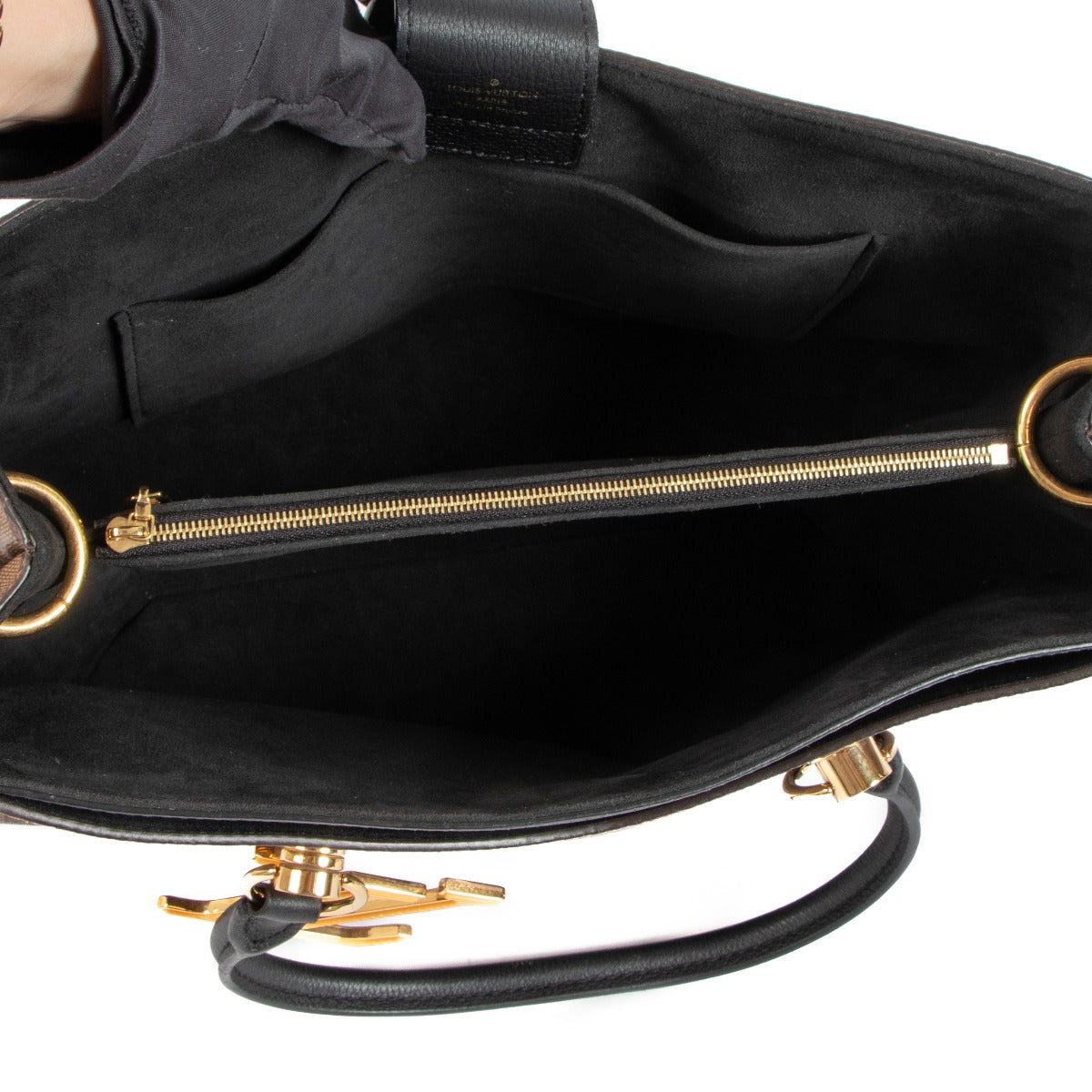 Shop 100% authentic Louis Vuitton Damier Ebene Canvas Riverside Bag on Labellov.com.