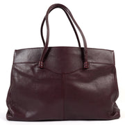 Shop safe online at Labellov in Antwerp this 100% authentic second hand Tods Purple Leather Shoulder Bag
