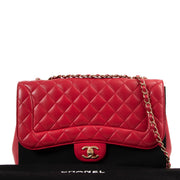 Shop safe online at Labellov in Antwerp this 100% authentic second hand Chanel Timeless Jumbo Raspberry Quilted Leather Flap Bag