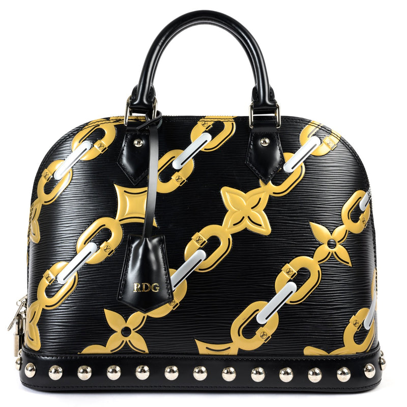 Shop safe online at Labellov in Antwerp this 100% authentic second hand Louis Vuitton Black Alma Chains Top handle