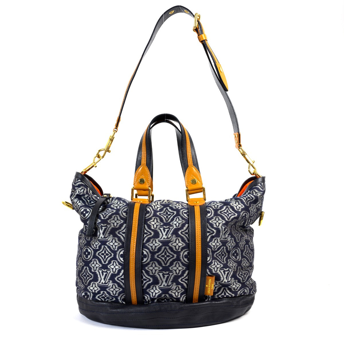 Shop safe online at Labellov in Antwerp this 100% authentic Louis Vuitton Limited Edition Aviator Marine Shoulder Bag