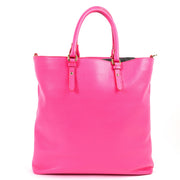 Shop safe online at Labellov in Antwerp this 100% authentic second hand Versace Pink Medusa Tote Top Handle in very good condition.
