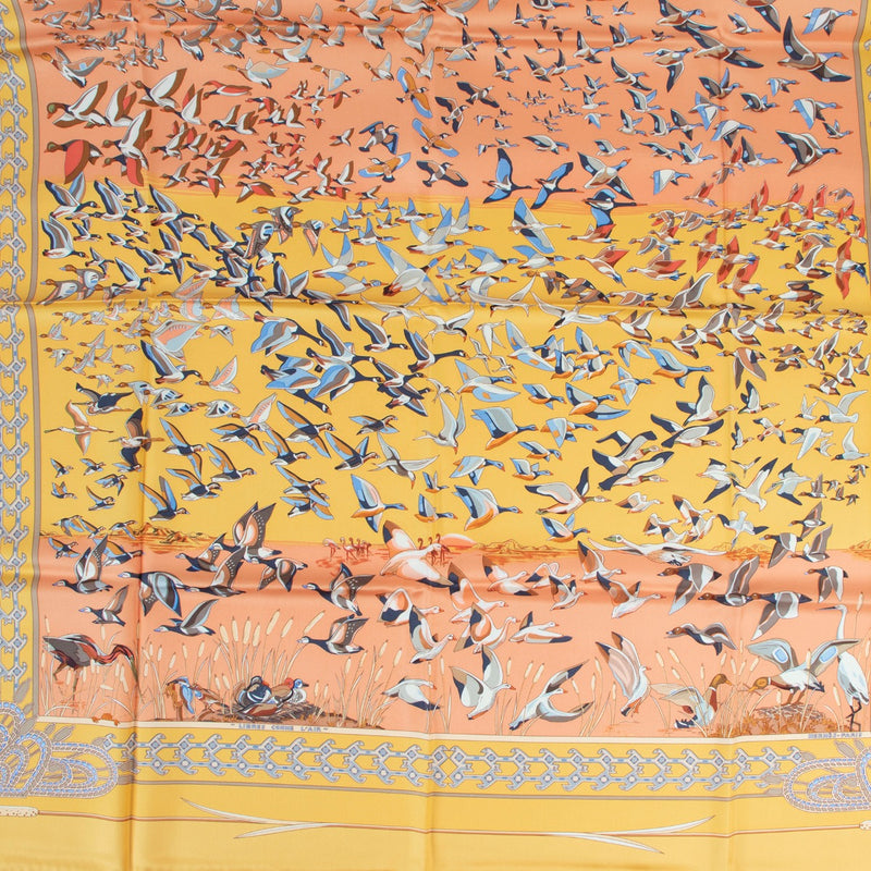 Buy an authentic second hand Hermès Libre Comme l'Air Carré 90 Silk Scarf in very good condition at Labellov