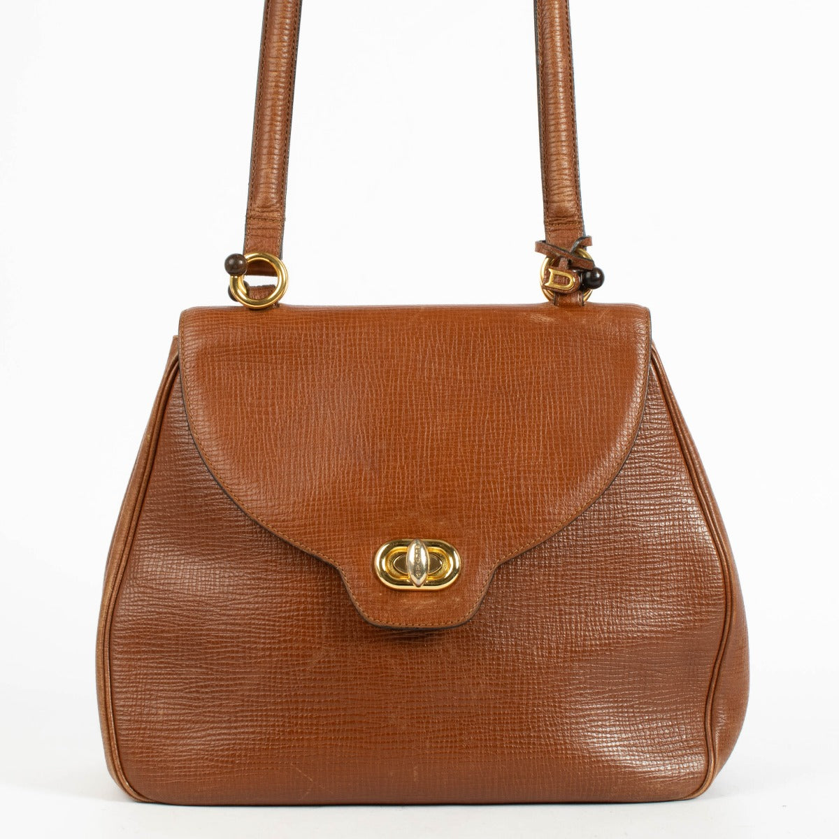 Authentic preloved Delvaux Cognac Vintage Shoulder Bag on Labellov.com