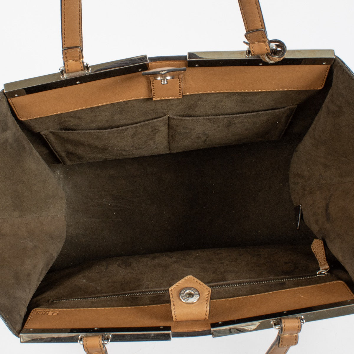 shop 100% authentic second hand Fendi Brown 3Jours Shoulder bag on Labellov.com
