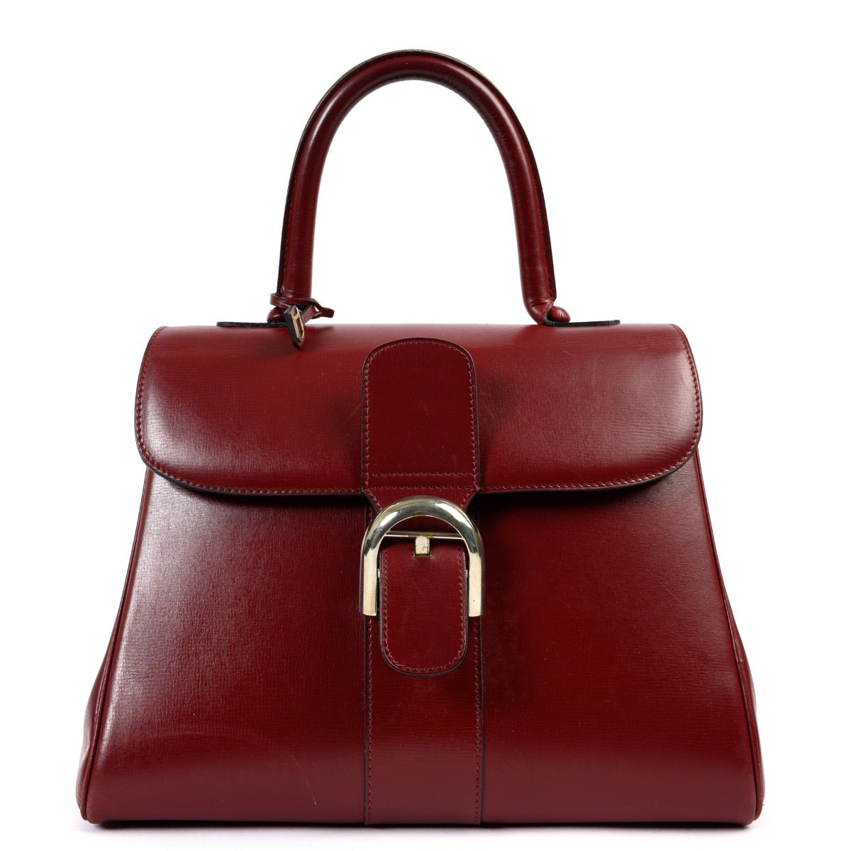 Shop safe online at labellov in Antwerp this 100% authentic second hand Delvaux Burgundy MM Brillant