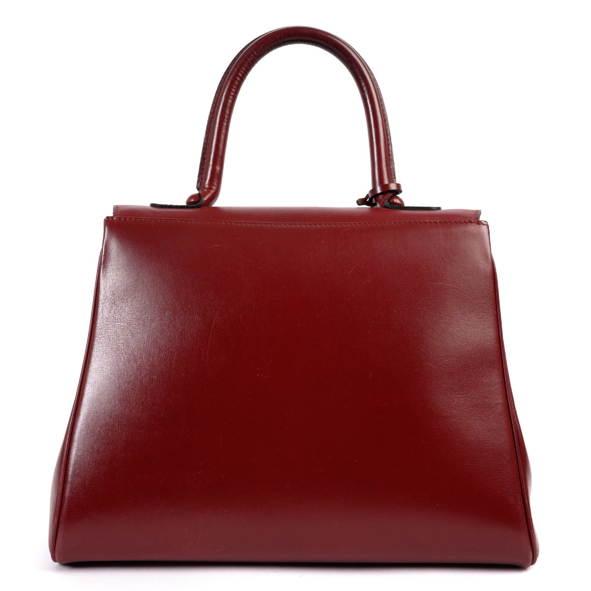 Shop safe online at labellov in Antwerp this 100% authentic second hand Delvaux Burgundy MM Brillant