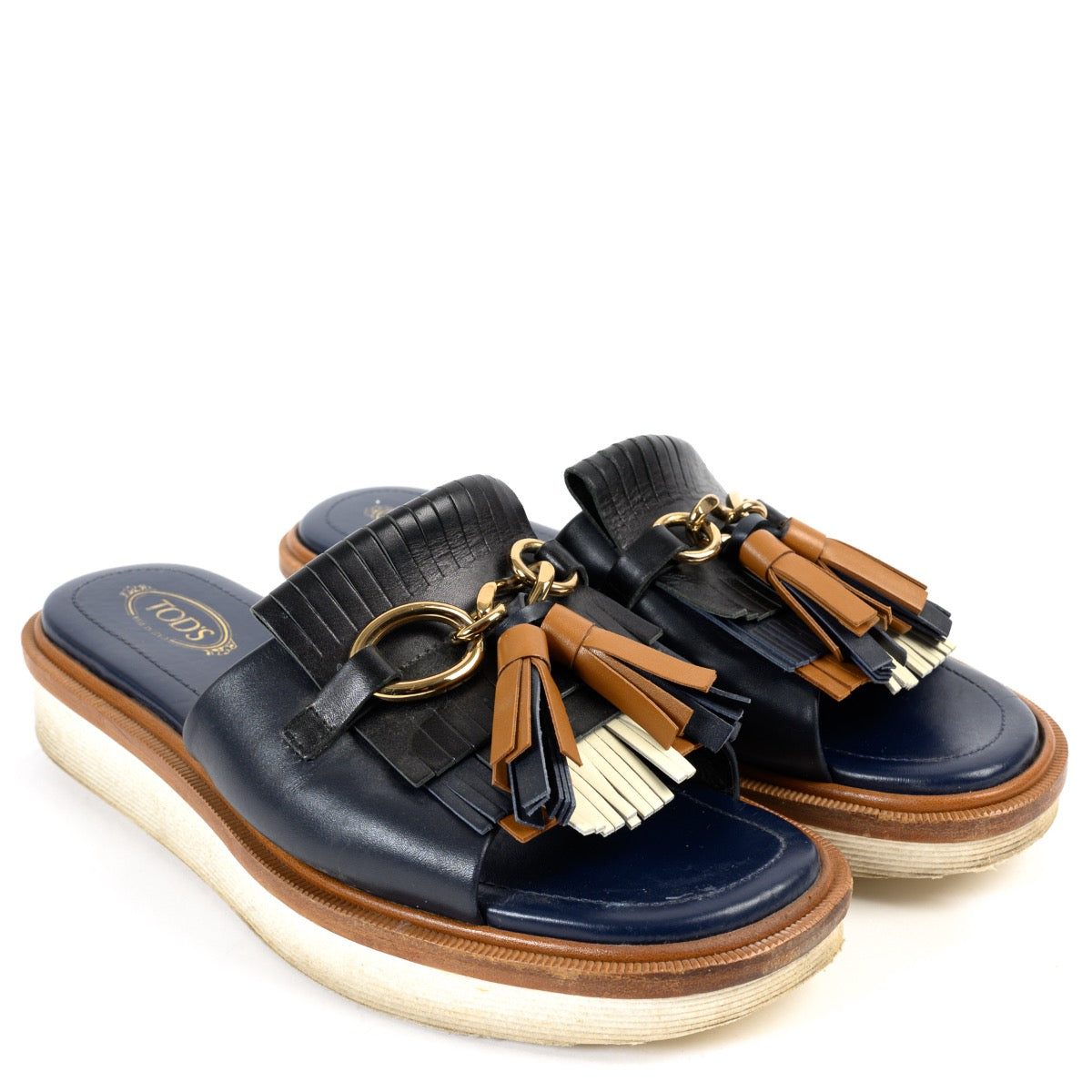 Shop safe online at Labellov in Antwerp this 100% authentic second hand Tods Blue Leather Flats - Size 37,5