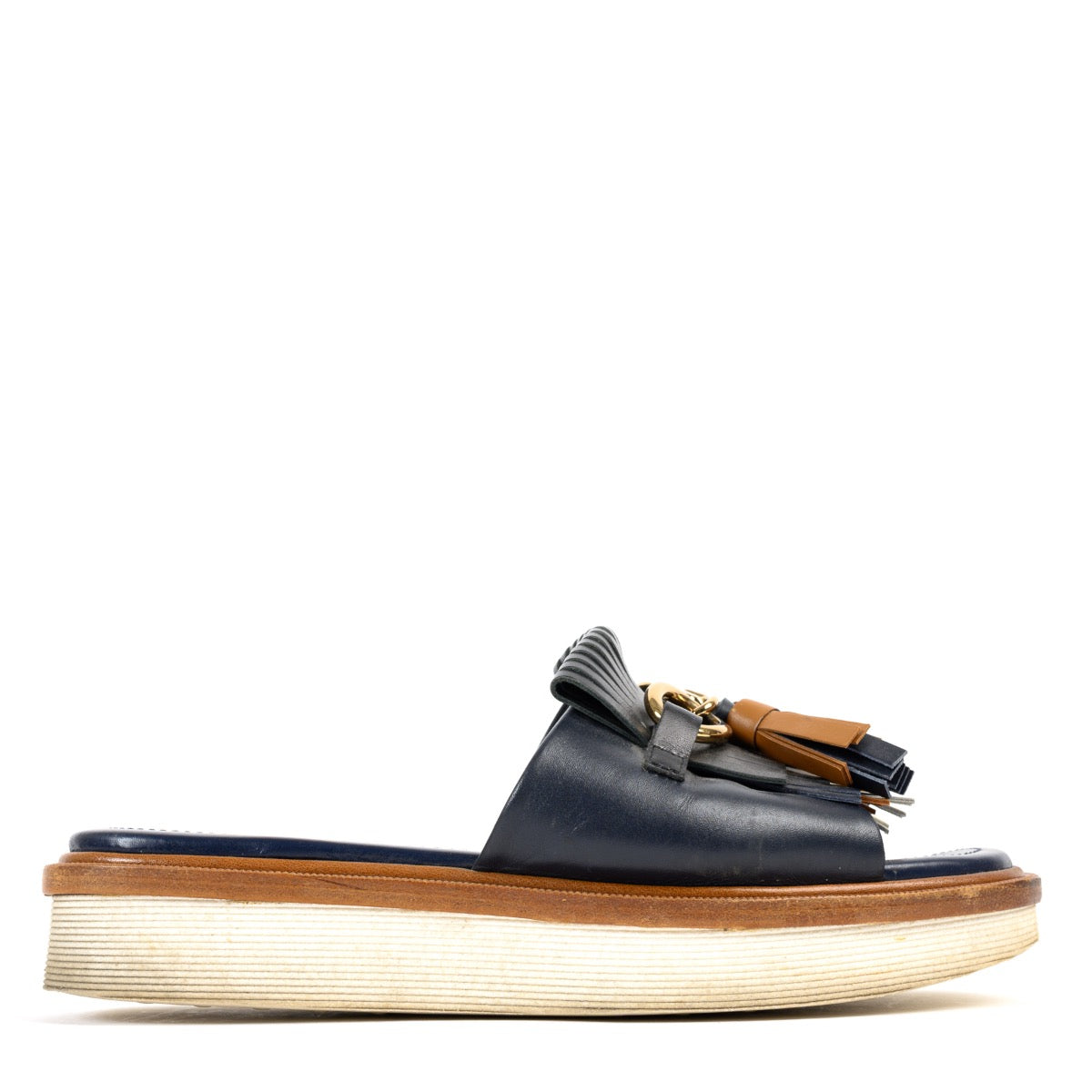 Shop safe online at Labellov in Antwerp this 100% authentic second hand Tods Blue Leather Flats - Size 37,5