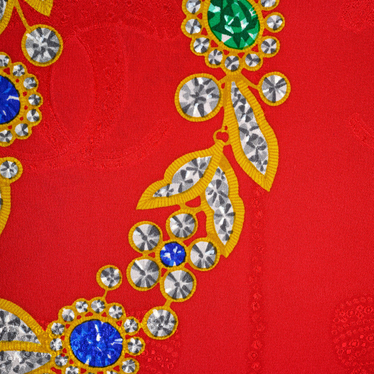 Foulard en soie rouge Must De Cartier