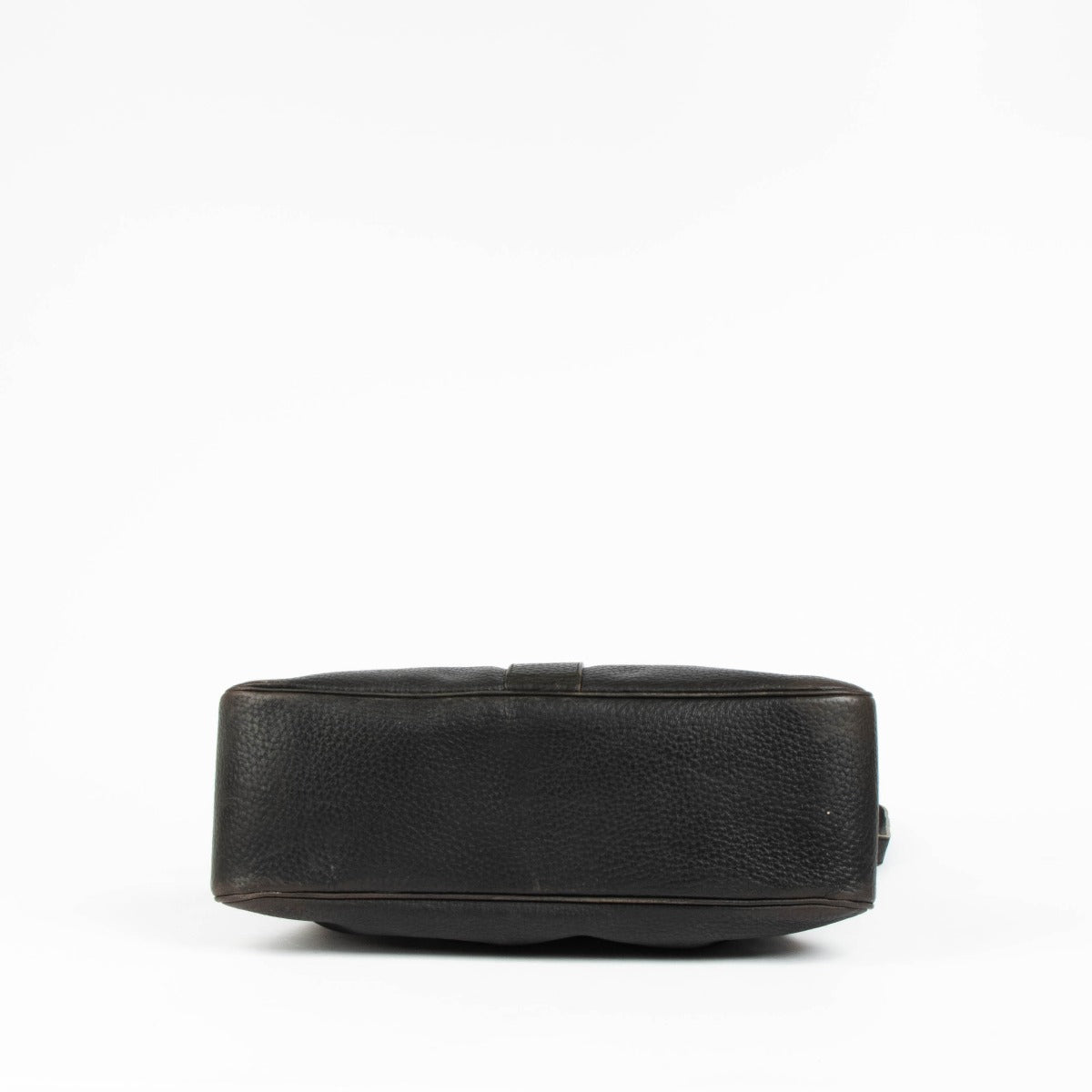 Authentic pre-loved Delvaux Black Vintage Givry Shoulder Bag on Labellov.com