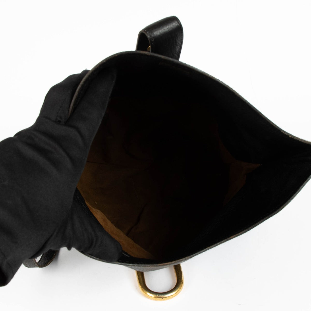 Authentic pre-loved Delvaux Black Vintage Givry Shoulder Bag on Labellov.com