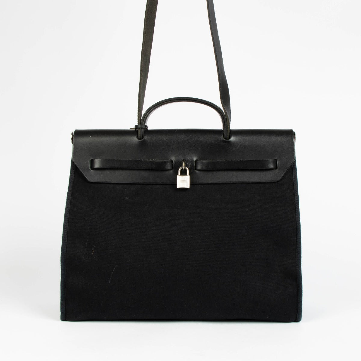 Authentic pre-loved Hermès Herbag 39 2-In-1 Black Canvas/Leather Bag on Labellov.com