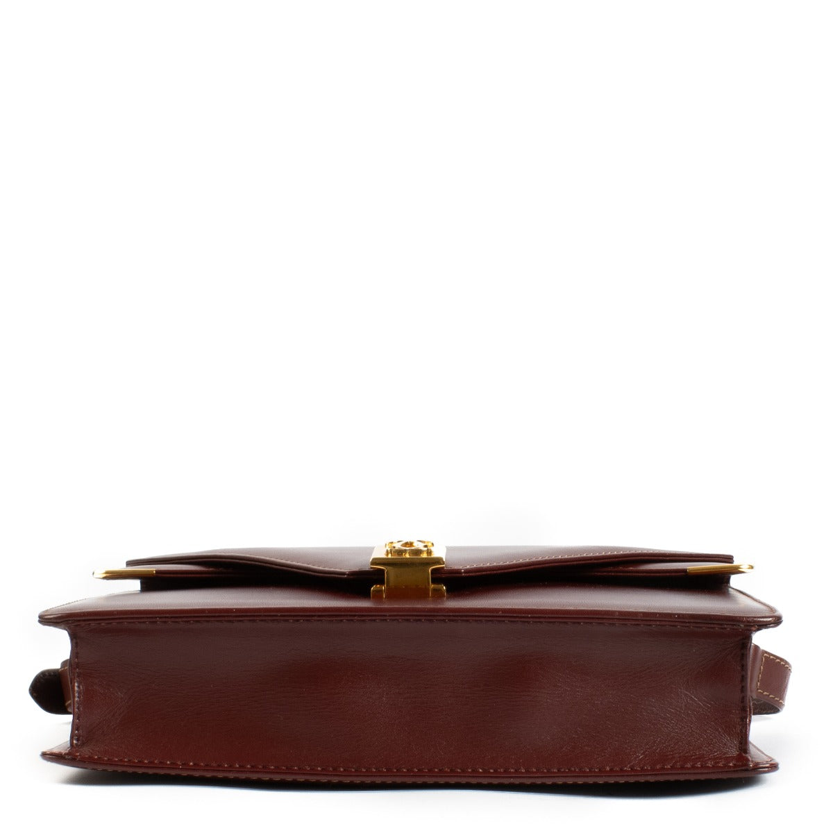 Shop safe online at Labellov in Antwerp, Brussels and Knokke this 100% authentic second hand Cartier Burgundy Vintage Crossbody Bag