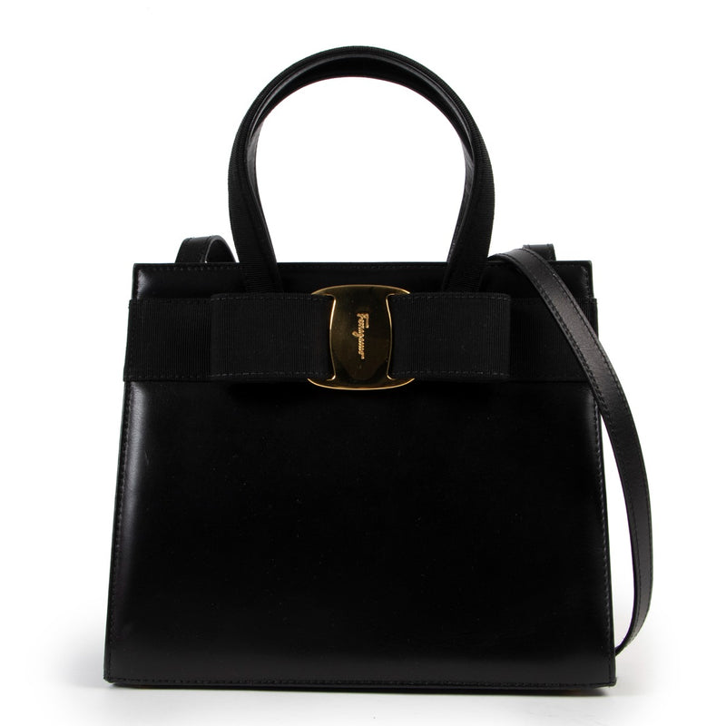Buy a 1000% authentic second hand Ferragamo Black Crossbody Bag at Labellov