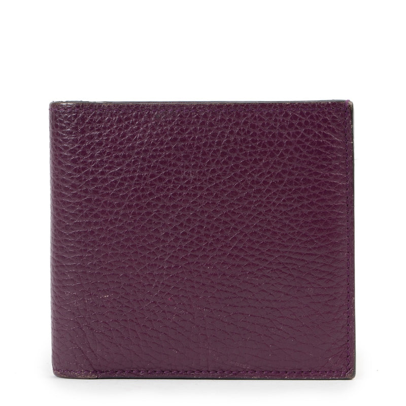 Shop safe online at Labellov in Antwerp this 100% authentic second hand Hermès Purple Leather Wallet