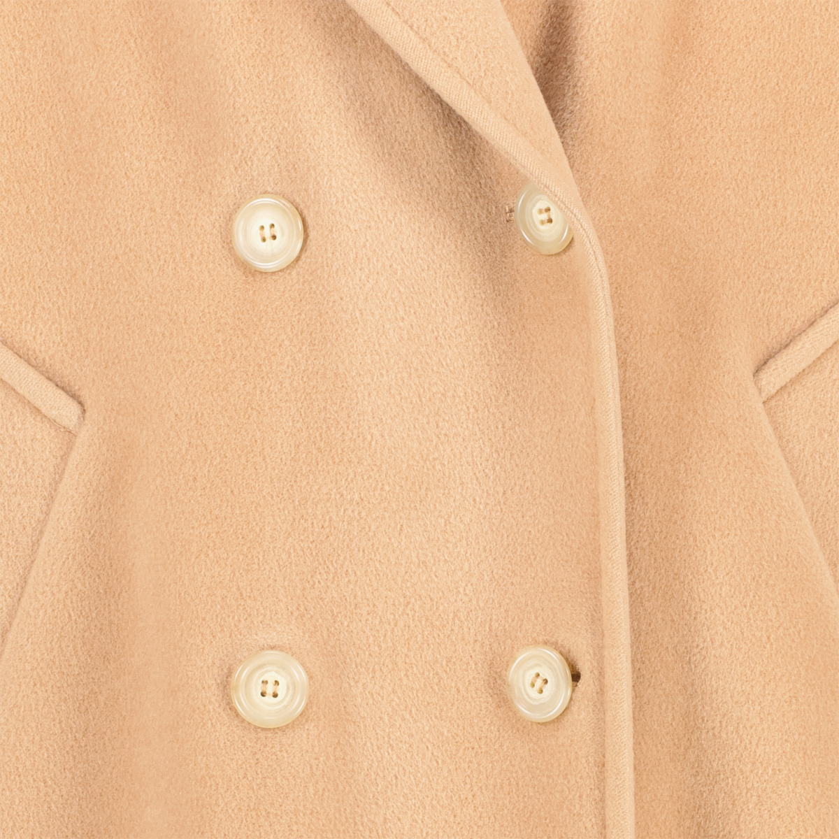 Shop safe online at Labellov in Antwerp this 100% authentic second hand Max Mara Camel Wool Coat - Size EU 38