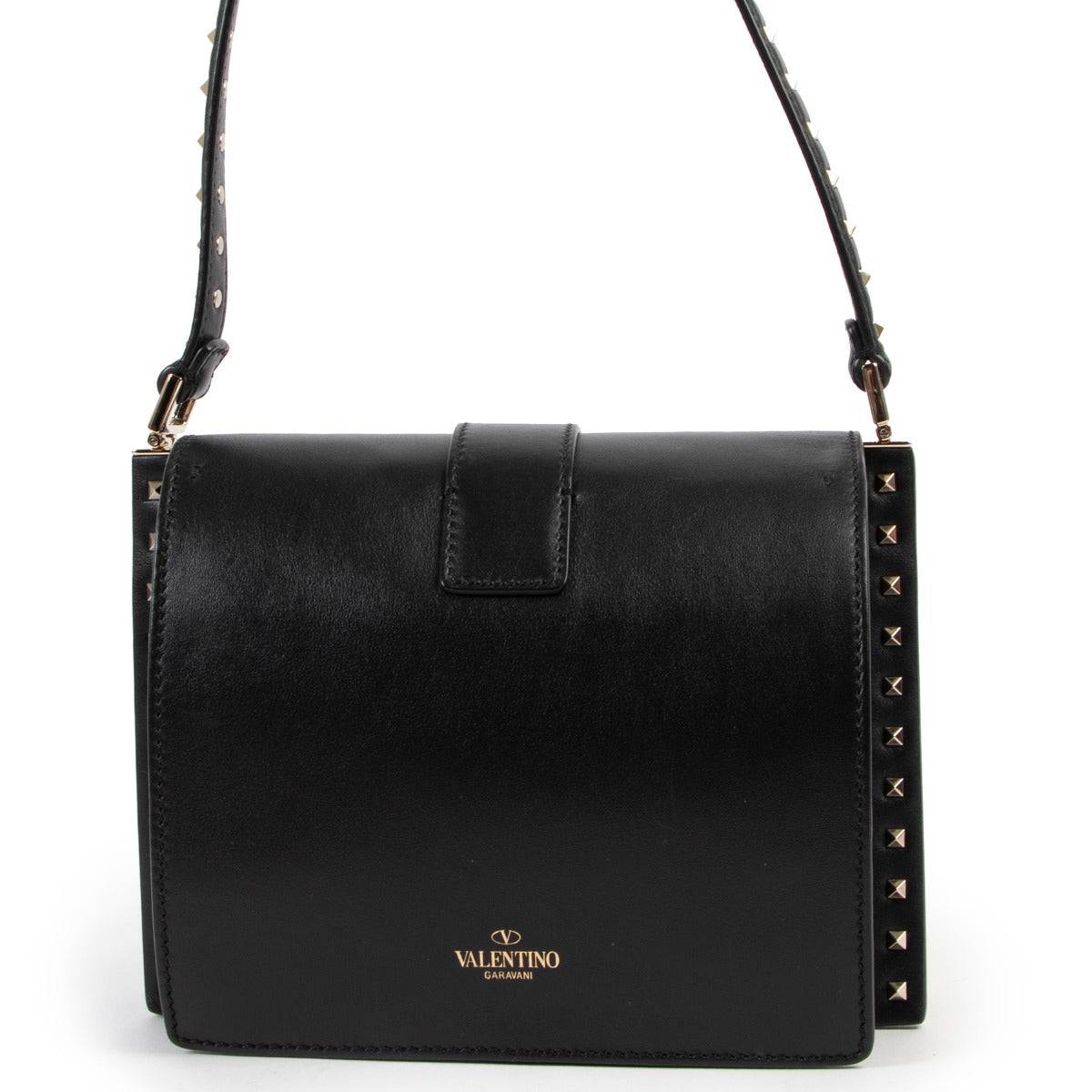 Valentino Black Studded Shoulder Bag Buy this gorgeous Valentino bag here safely!