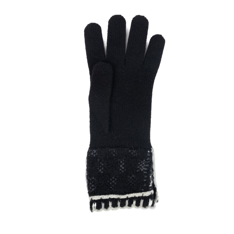 Shop 100% authentic second-hand Chanel Black Gloves on Labellov.com