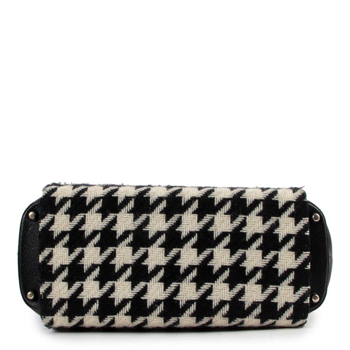Shop now for your pre-loved, 100% authentic Delvaux bags, at Labellov.