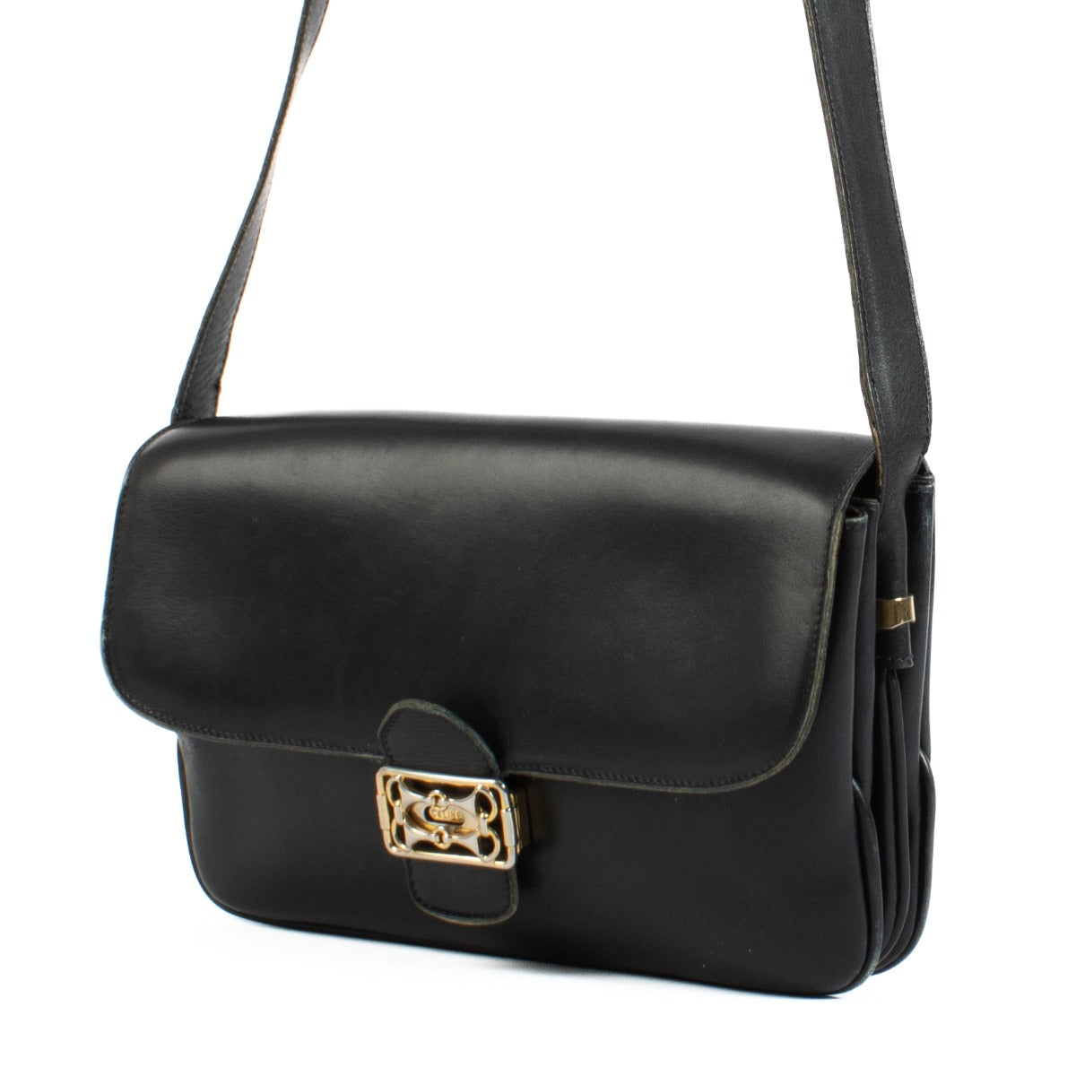 Shop safe online at Labellov in Antwerp, brussels and Knokke this 100% authentic second hand Celine Black Vintage Box Bag