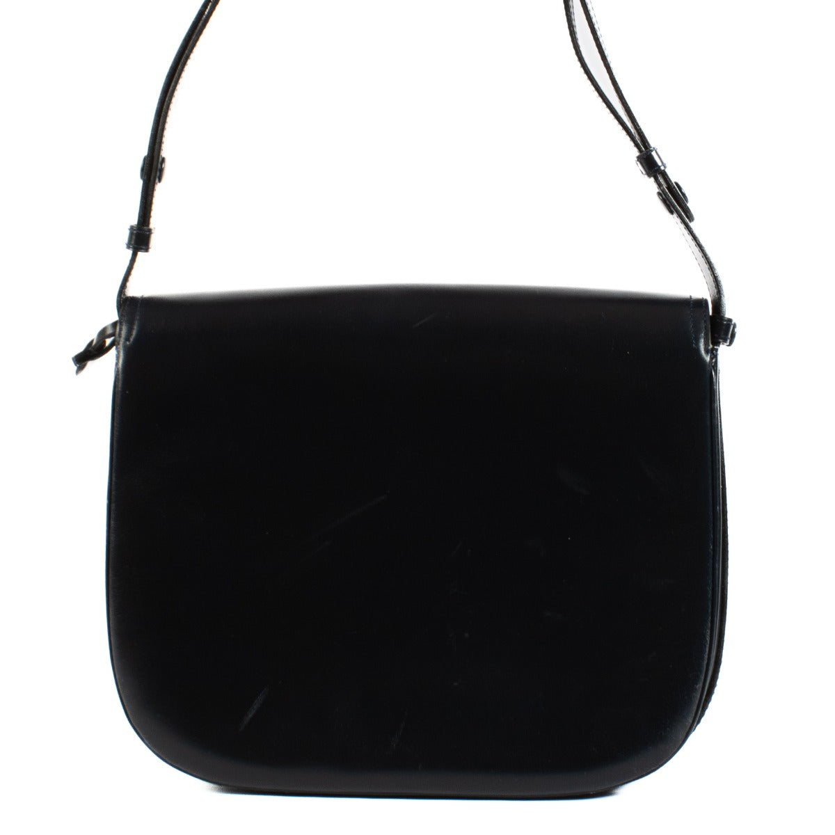 Shop safe online at Labellov in Antwerp, Brussels and Knokke this 100% authentic second hand Delvaux Marine Box Calf Diligent Shoulder Bag
